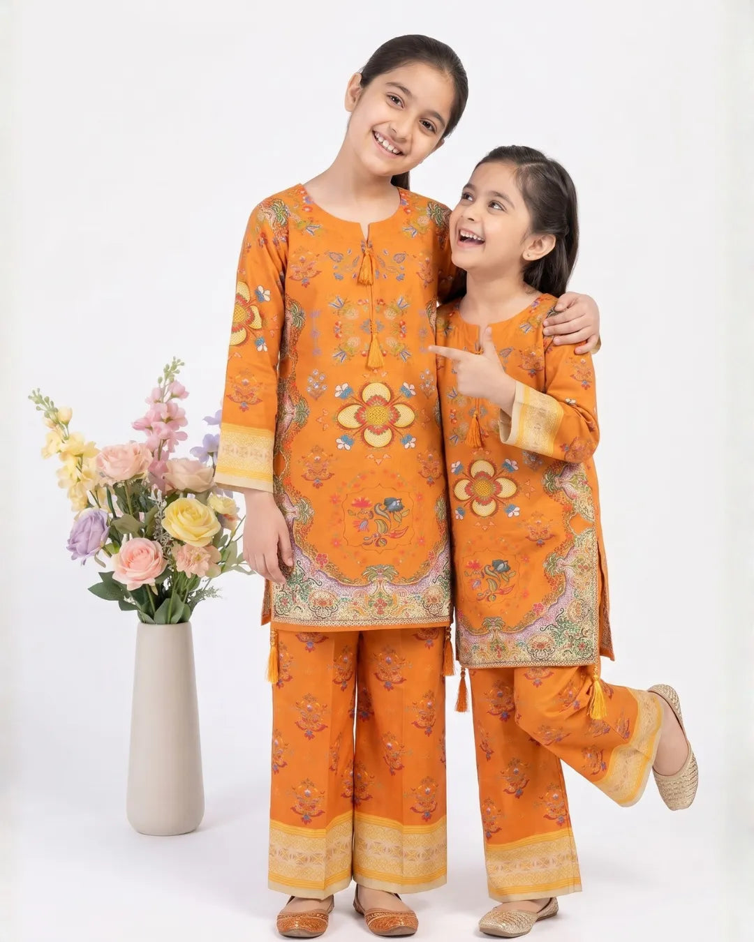 2 PIECE - PRINTED CAMBRIC SUIT