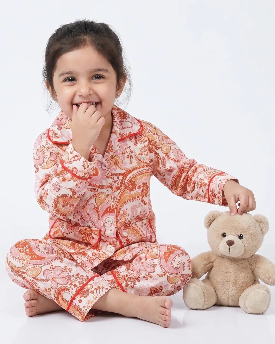 SLEEPWEAR SHIRT WITH PAJAMA SET