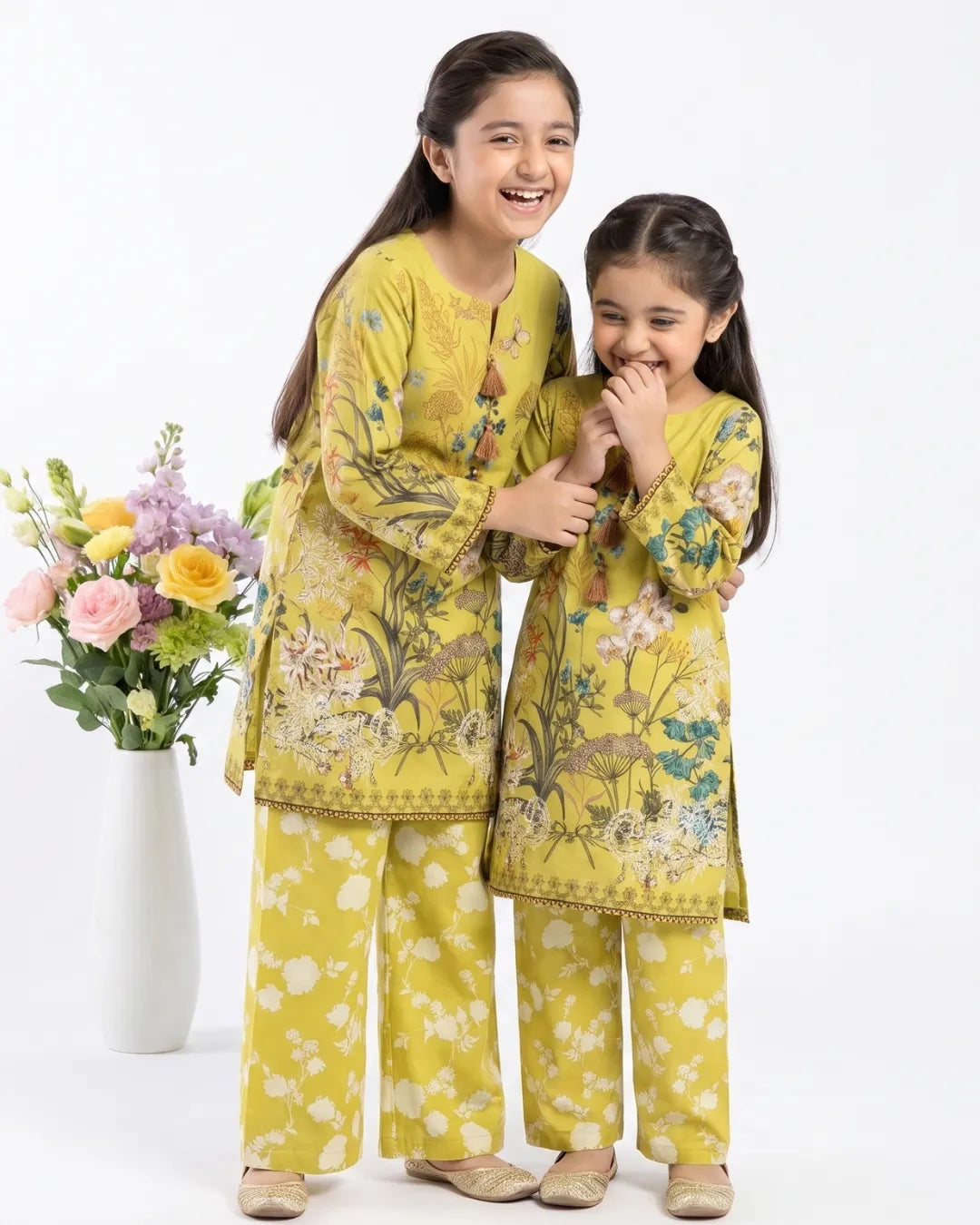 2 PIECE - PRINTED CAMBRIC SUIT