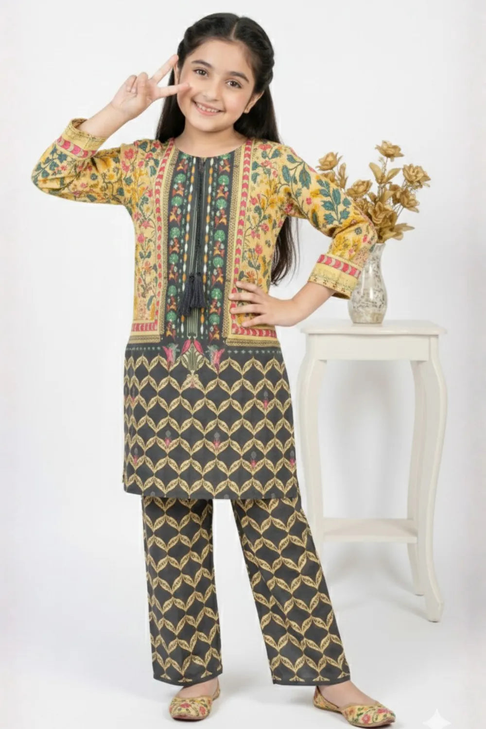 2 PIECE - PRINTED CAMBRIC SUIT