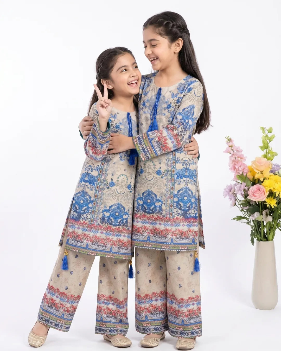 2 PIECE - PRINTED CAMBRIC SUIT