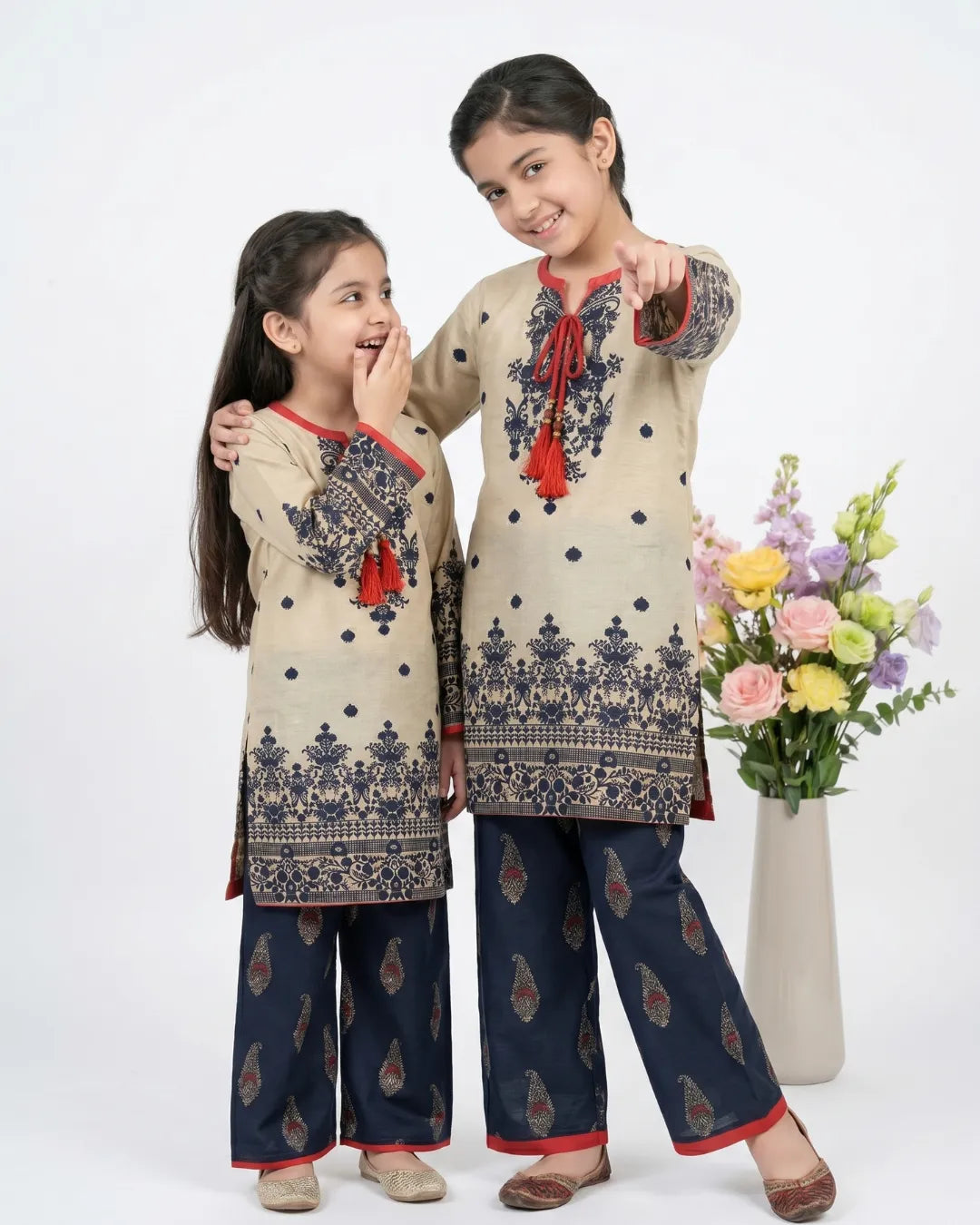 2 PIECE - PRINTED CAMBRIC SUIT