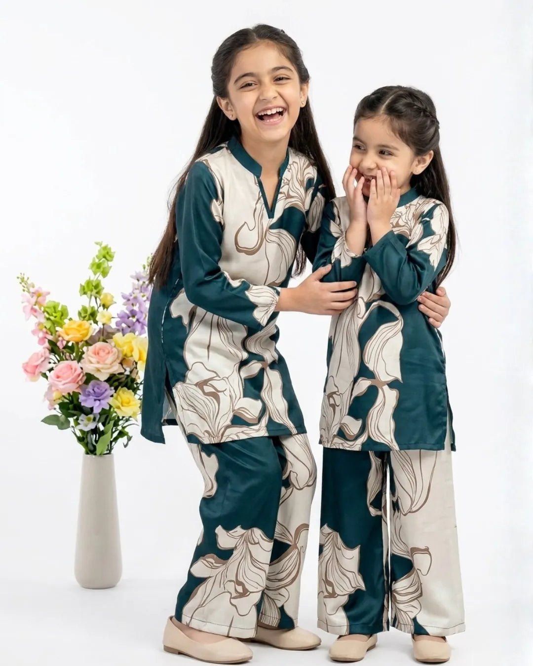 2 PIECE - PRINTED CAMBRIC SUIT
