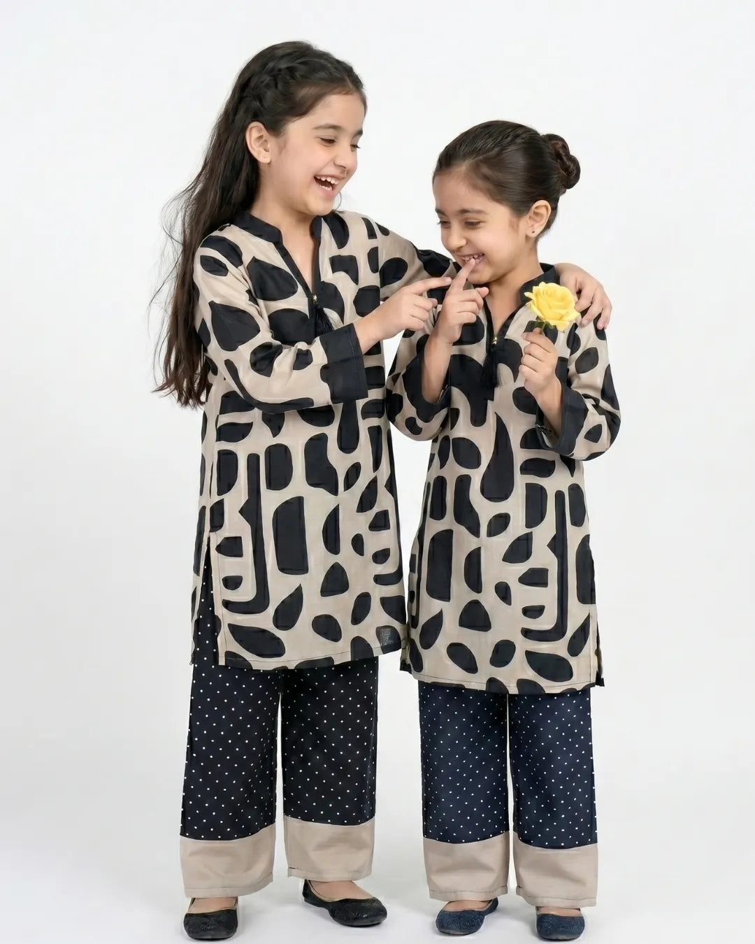 2 PIECE - PRINTED CAMBRIC SUIT