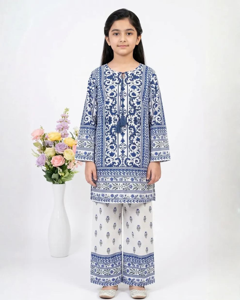 2 PIECE - PRINTED CAMBRIC SUIT
