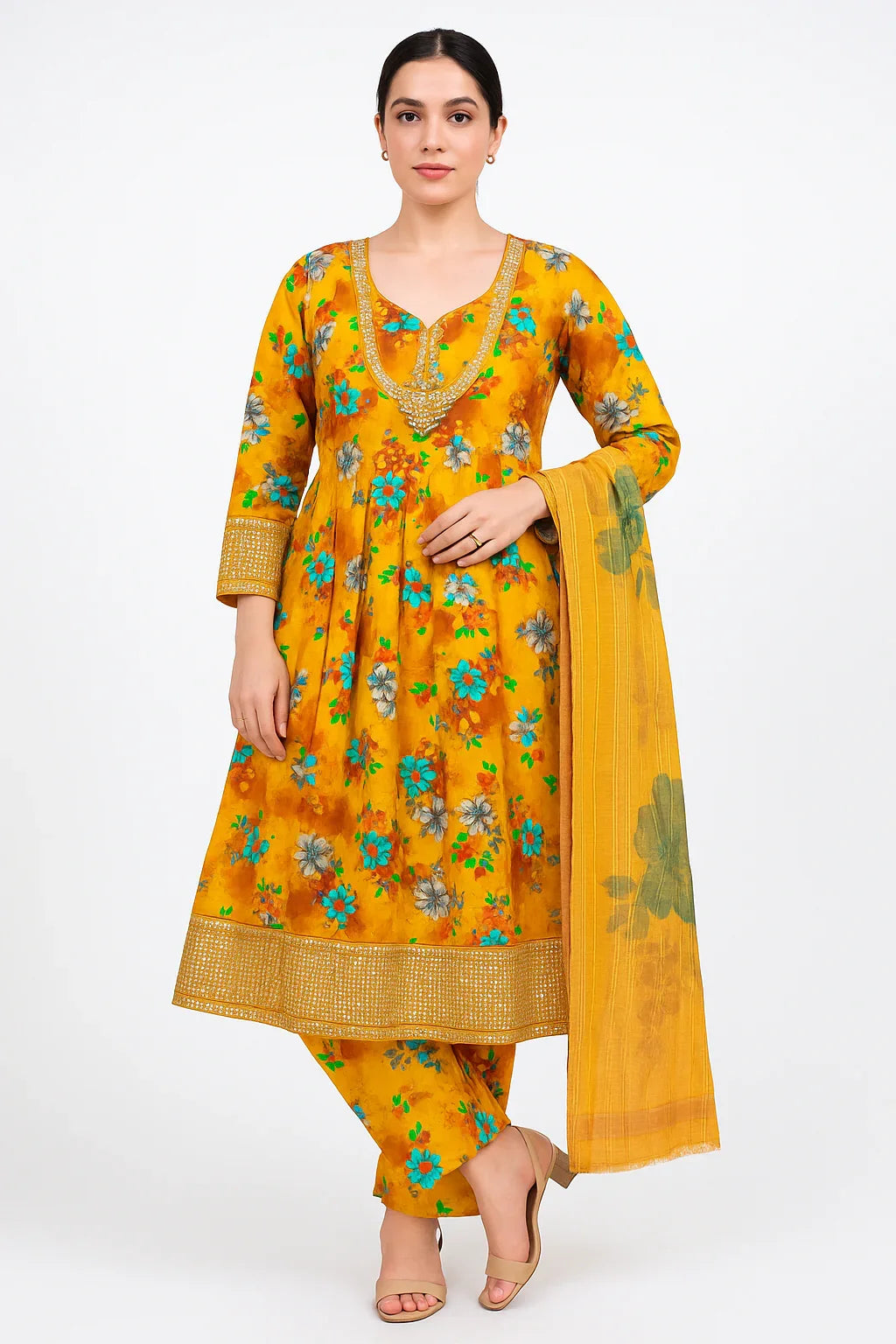 Party on: Festive 3-Piece Lawn dresses