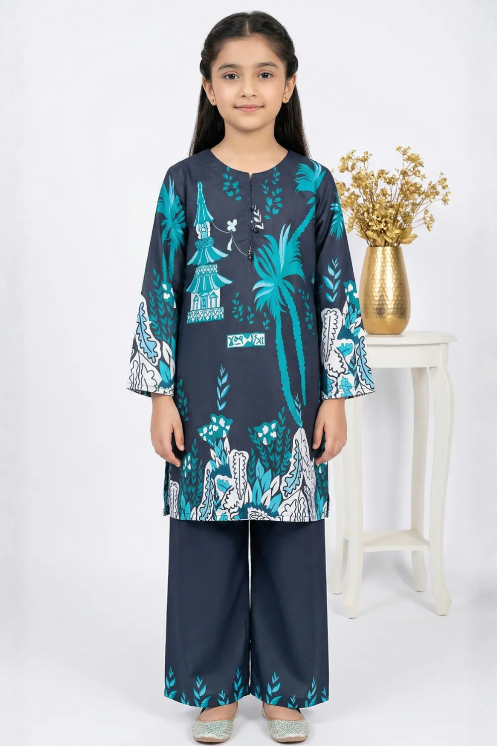 Pakistan Day to Day Winter clothes: Beautiful Pakistani Winter Modify Wear