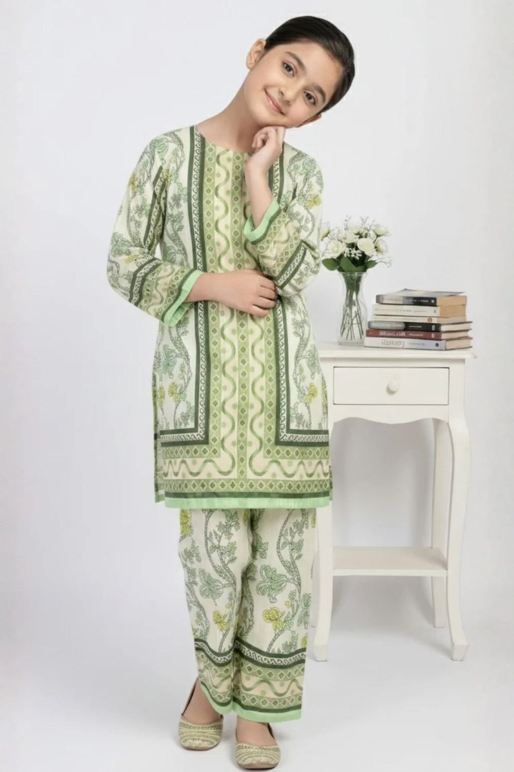 2 PIECE - PRINTED CAMBRIC SUIT