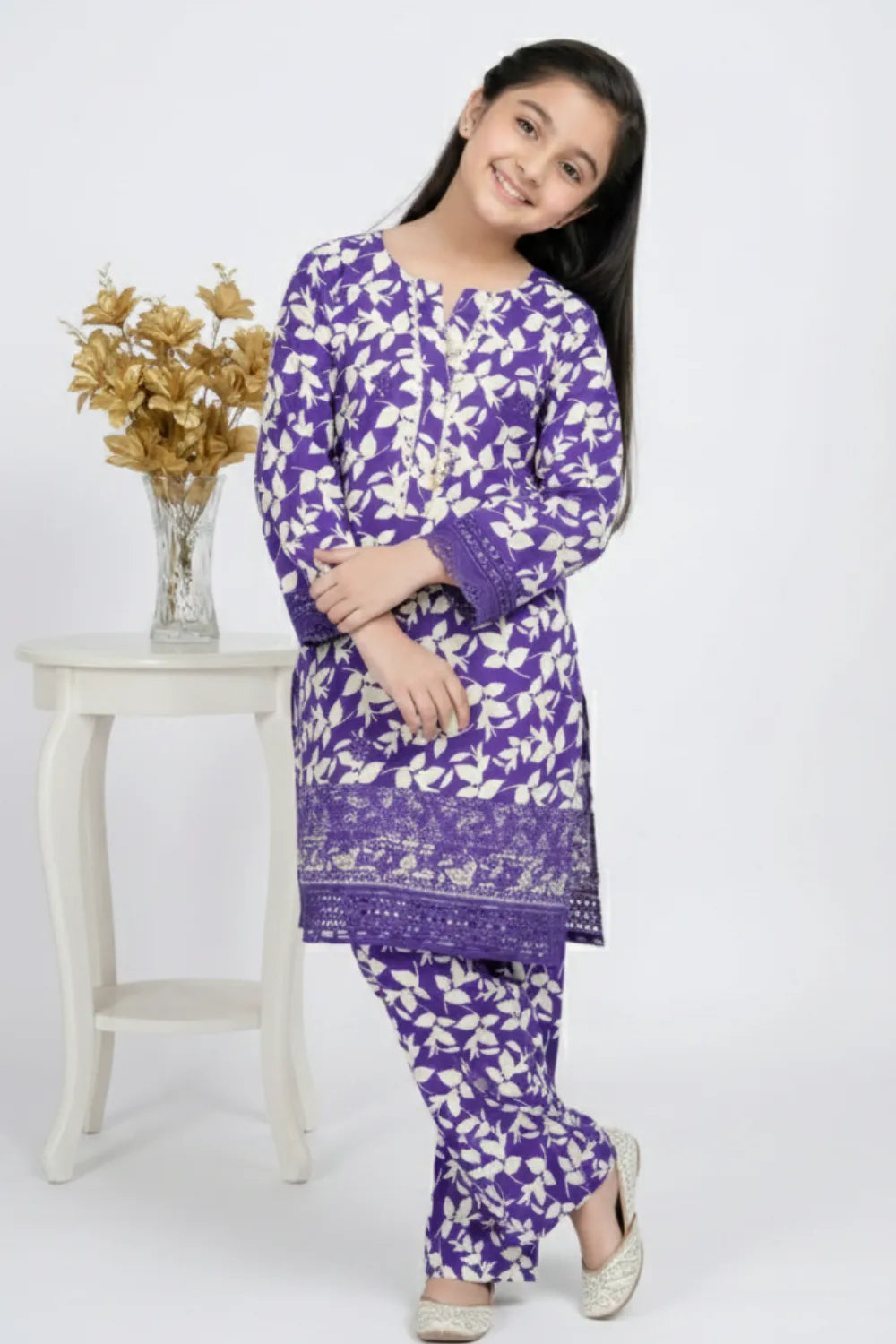 2 PIECE - EMBROIDERED CAMRIC SUIT