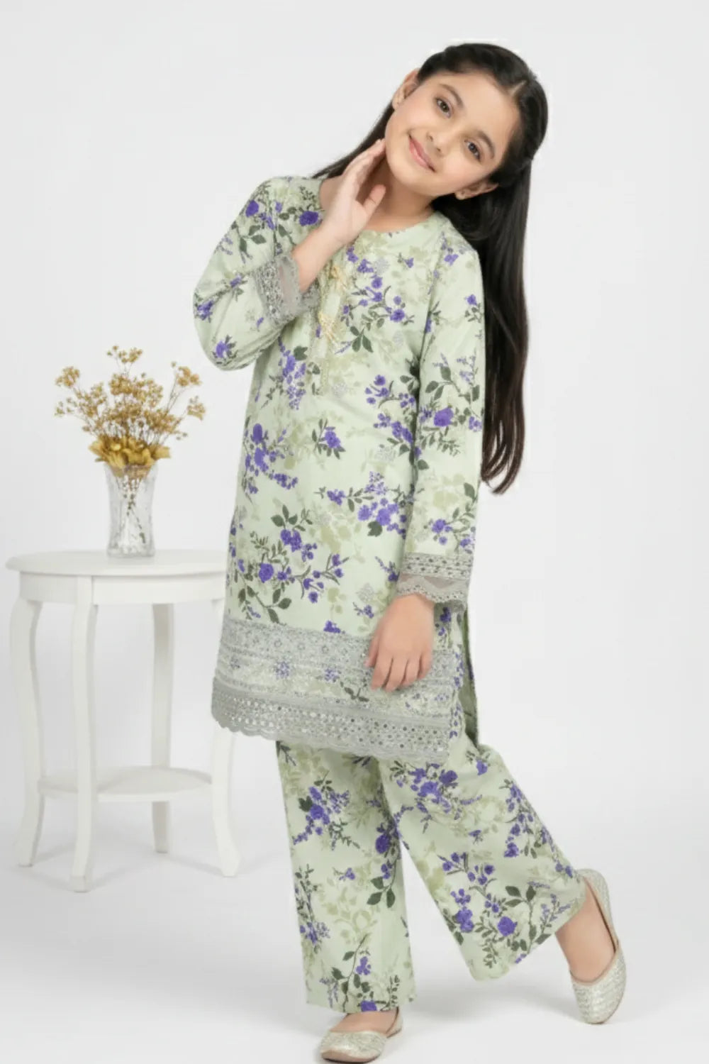 2 PIECE - EMBROIDERED CAMRIC SUIT