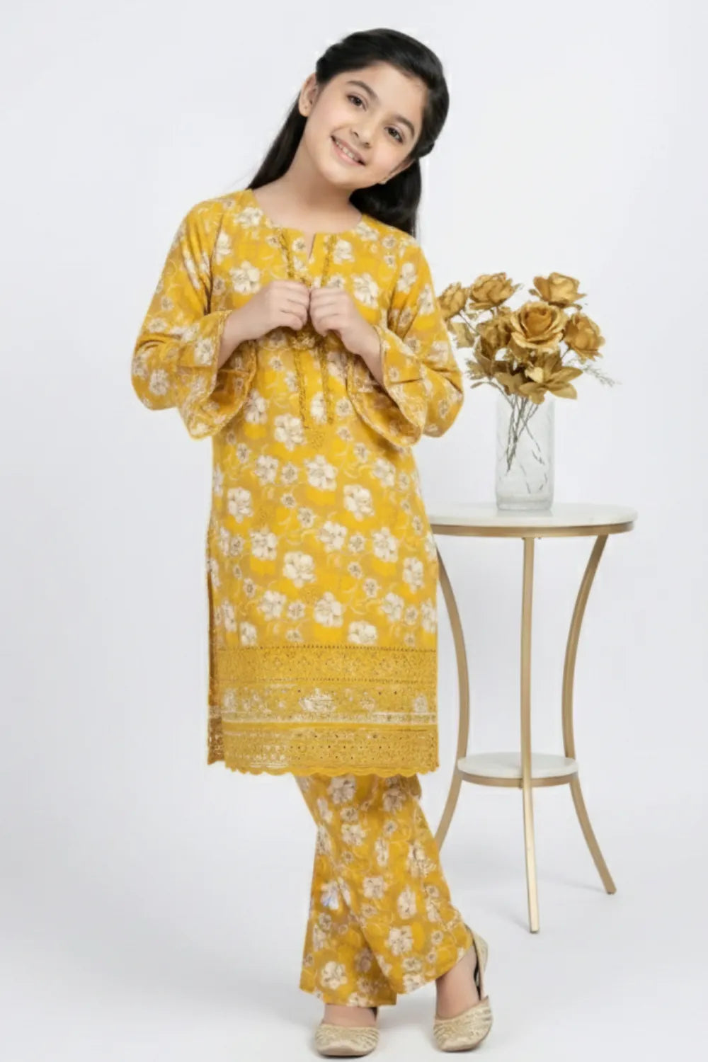 2 PIECE - EMBROIDERED CAMRIC SUIT