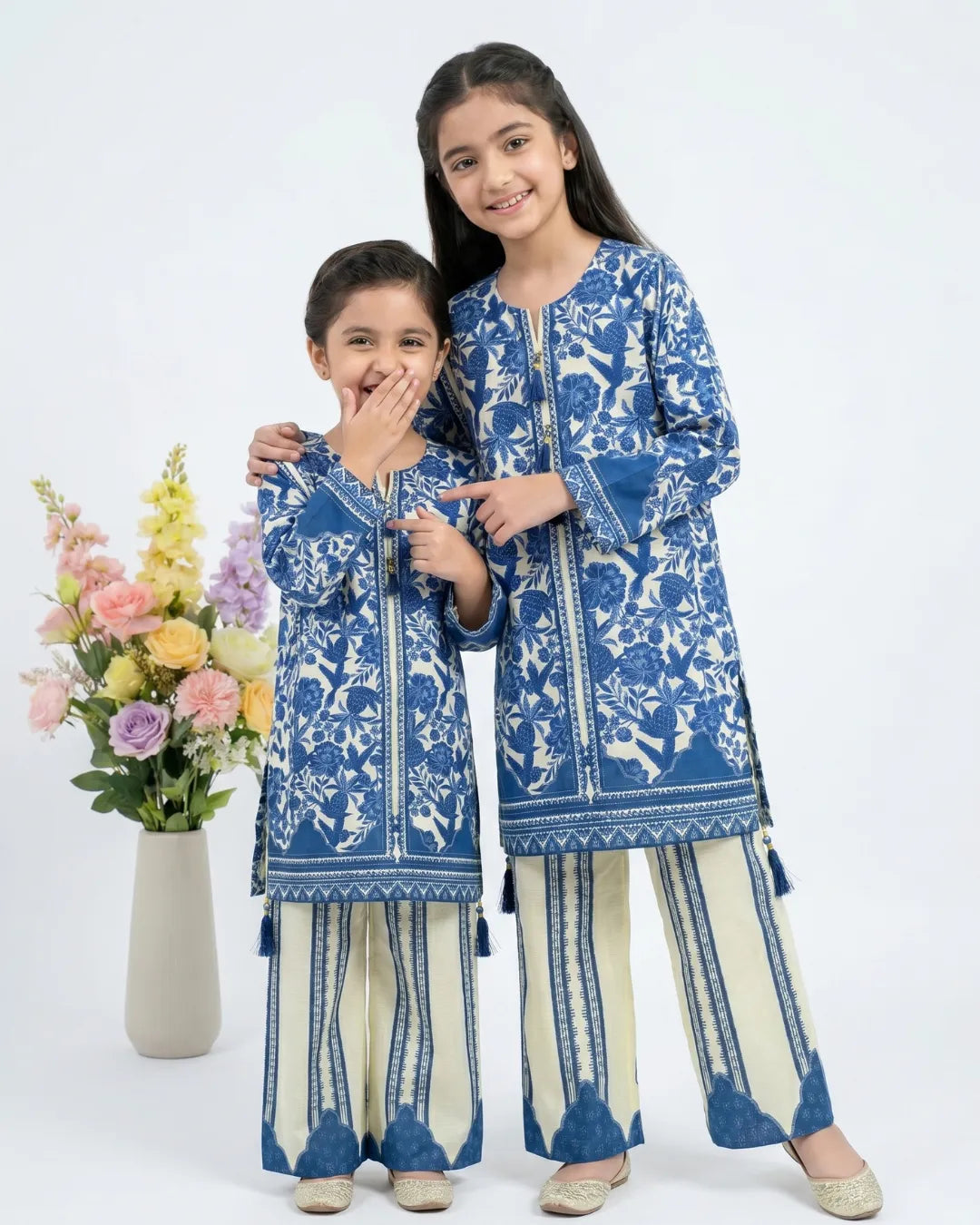 2 PIECE - PRINTED CAMBRIC SUIT