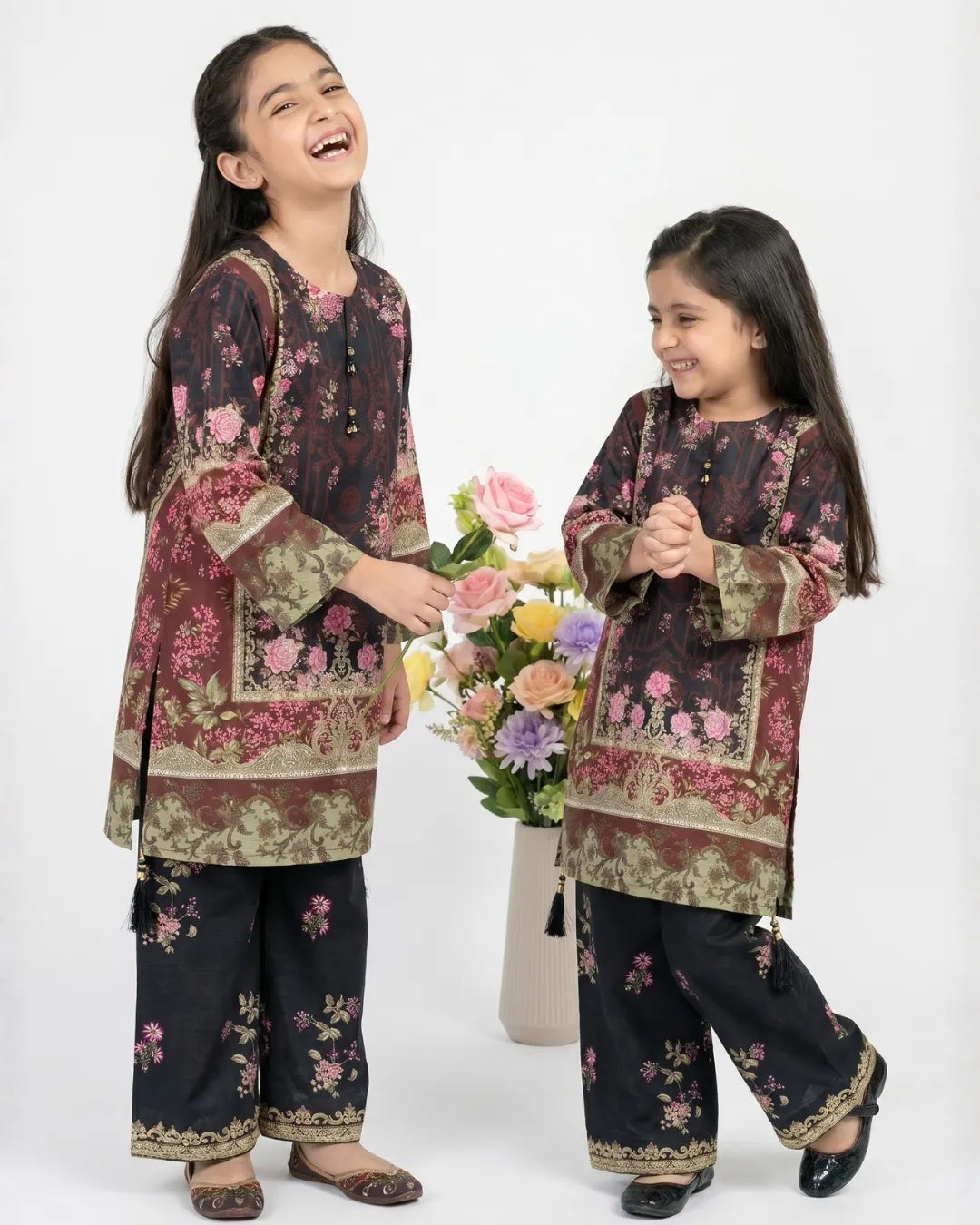 2 PIECE - PRINTED CAMBRIC SUIT