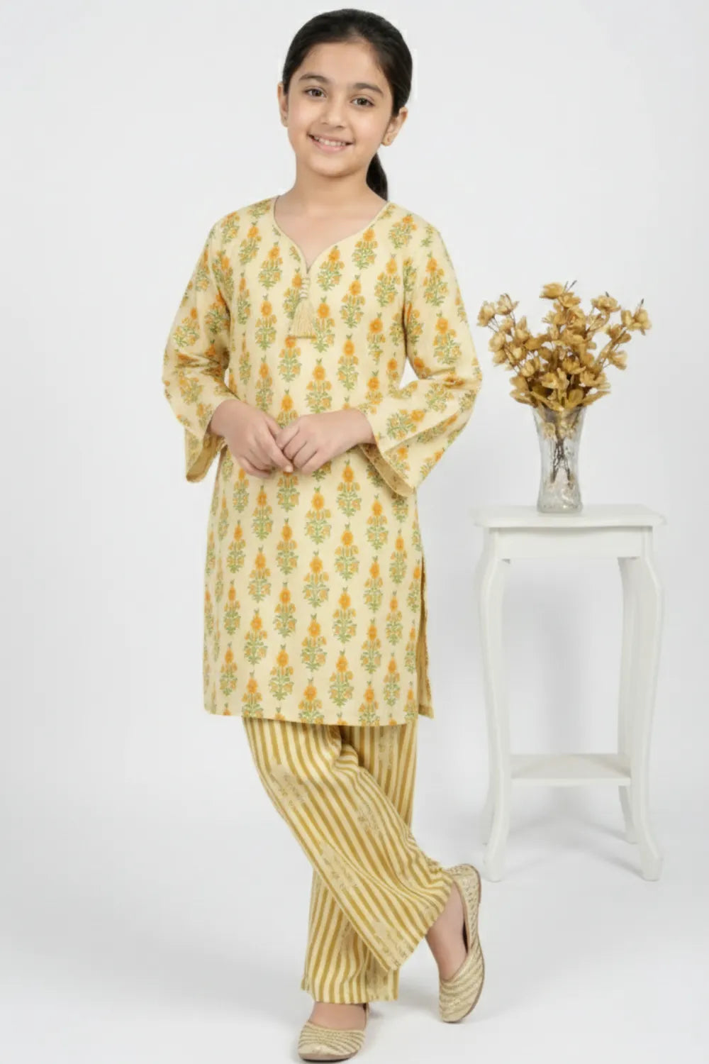 2 PIECE - PRINTED CAMBRIC SUIT