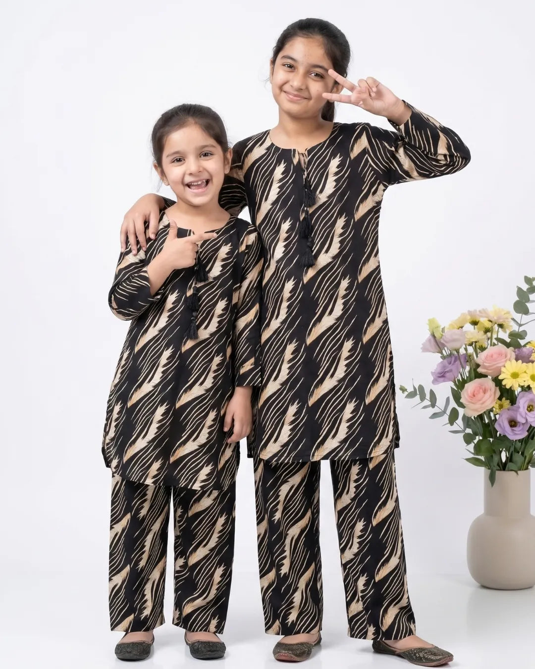 2 PIECE - PRINTED LINEN SUIT