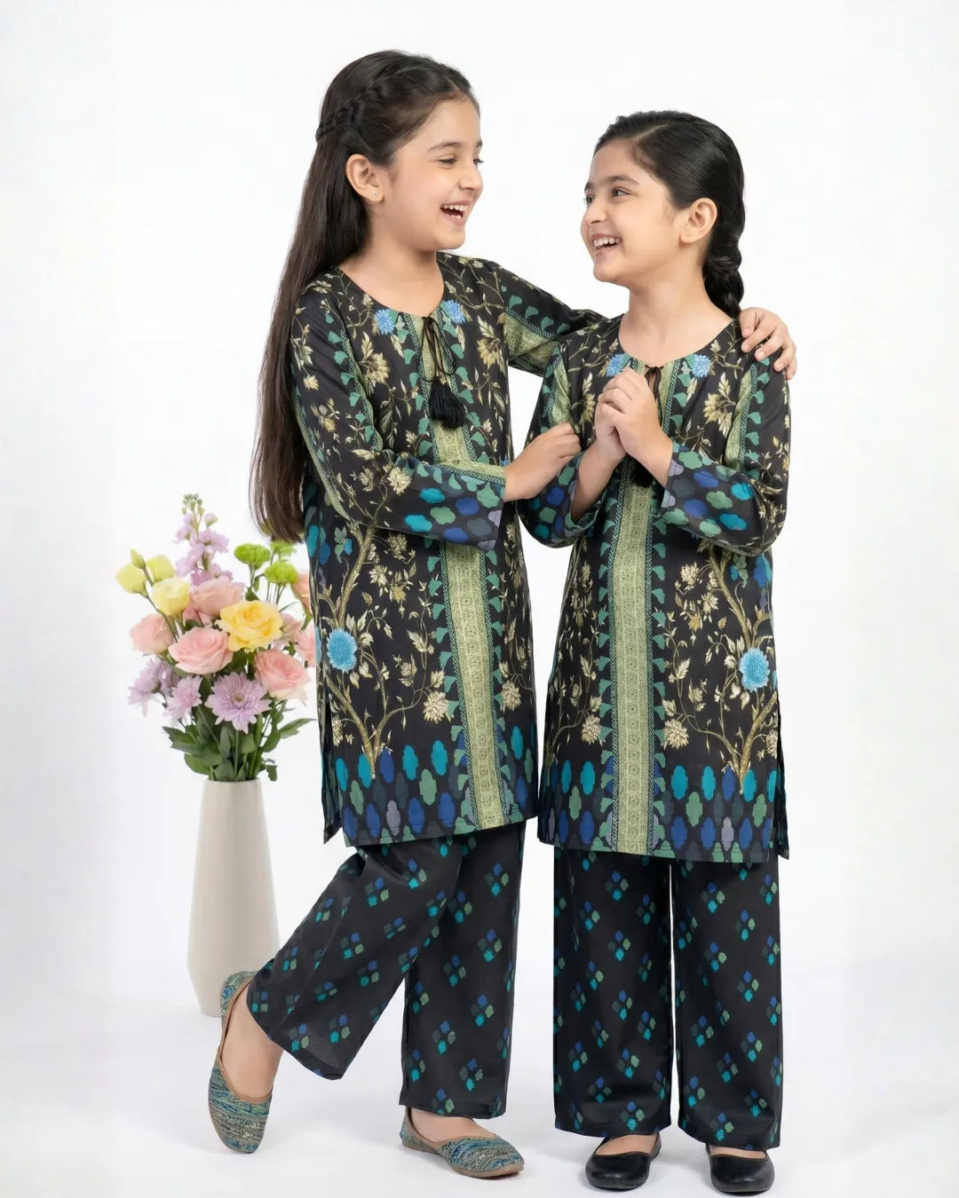 2 PIECE - PRINTED CAMBRIC SUIT