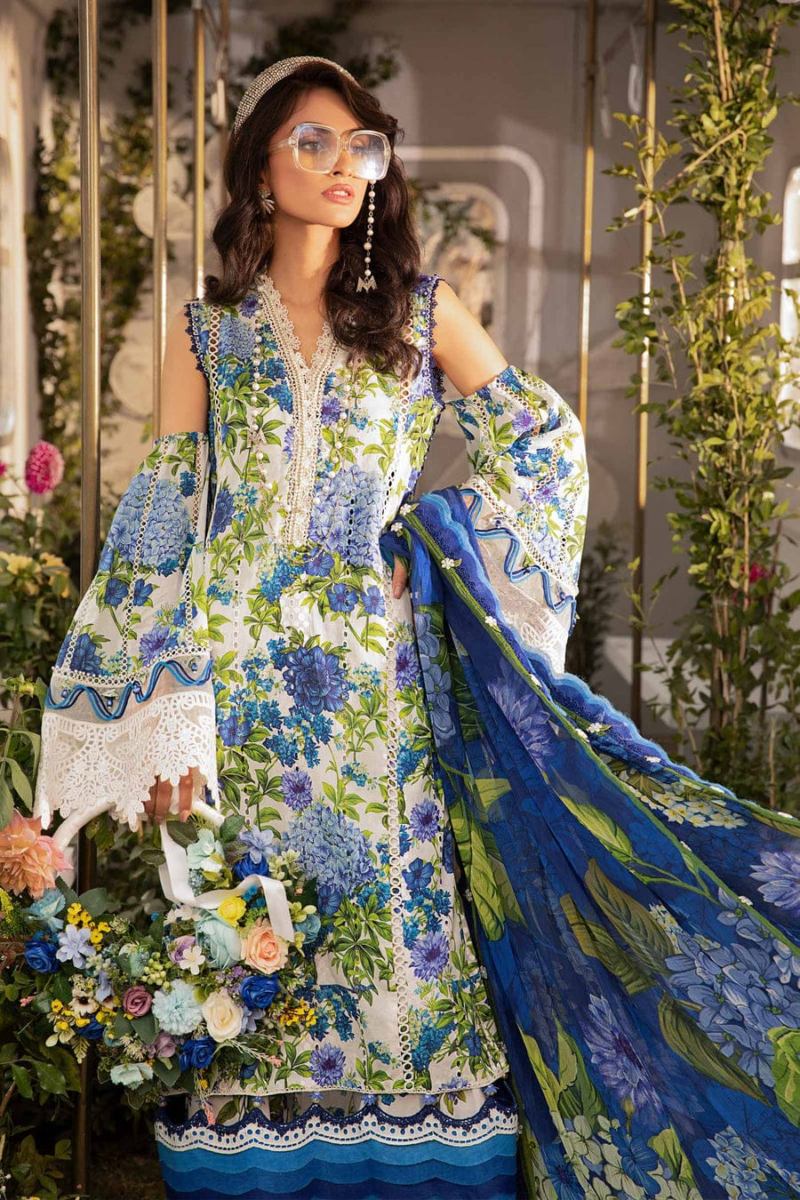 3 PIECE - EMBROIDERED FINE CAMBRIC SUIT