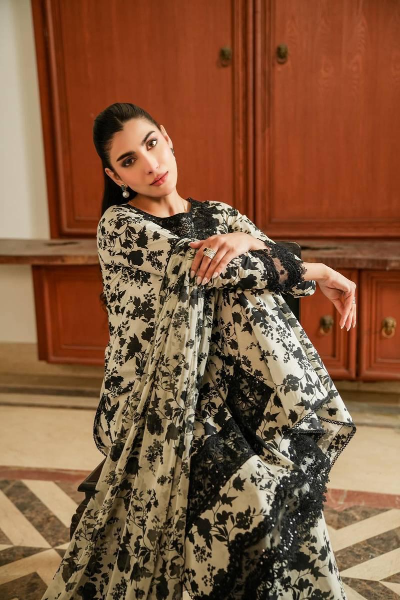3 PIECE - EMBROIDERED FINE CAMBRIC SUIT