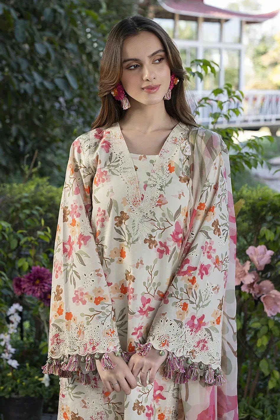 3 PIECE - EMBROIDERED FINE CAMBRIC SUIT