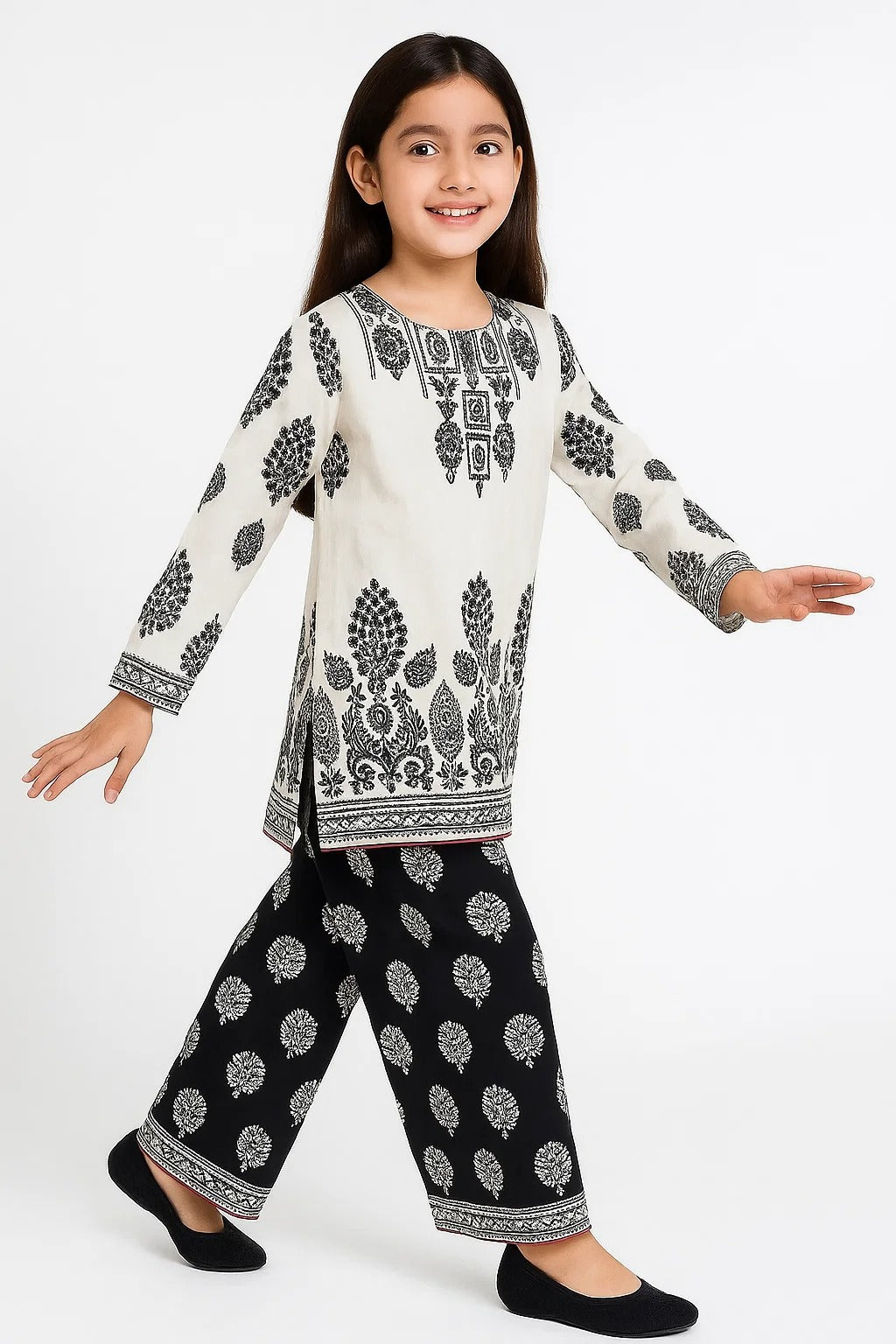 2 PIECE - PRINTED CAMBRIC SUIT